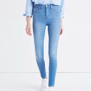 Madewell High Riser Jeans in Hank Wash